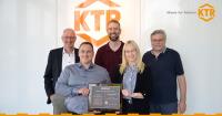 KTR receives an award by Caterpillar Inc.