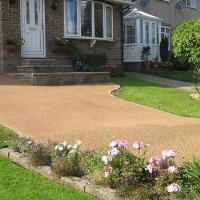 RESIN BOUND VS CONCRETE: WHICH IS BETTER FOR MY DRIVEWAY? 
