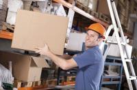 How can I qualify as a Manual Handling Trainer?