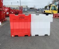 New Product Plastic Universal Tall Barrier