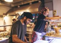 Fast Food and Takeaway Business Trends for Navigating the Market in 2023