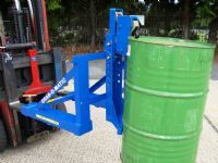 St Clare Engineering’s Grab-O-Matic Drum Handling Attachments and Quick Release System