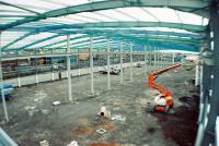 Steel systems manufacturer raises glass to china anniversary