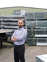 Henman finally free to fly solo at Zaun