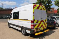 THE NEW EASYCAB. MOBILE, SELF-CONTAINED, HYGIENIC WELFARE FACILITIES