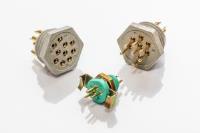 Miniature and microminiature circular connectors for weight and space saving applications