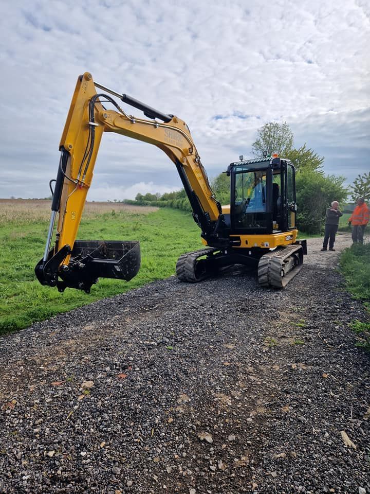 Affordable 8T Digger To Hire In Rutland