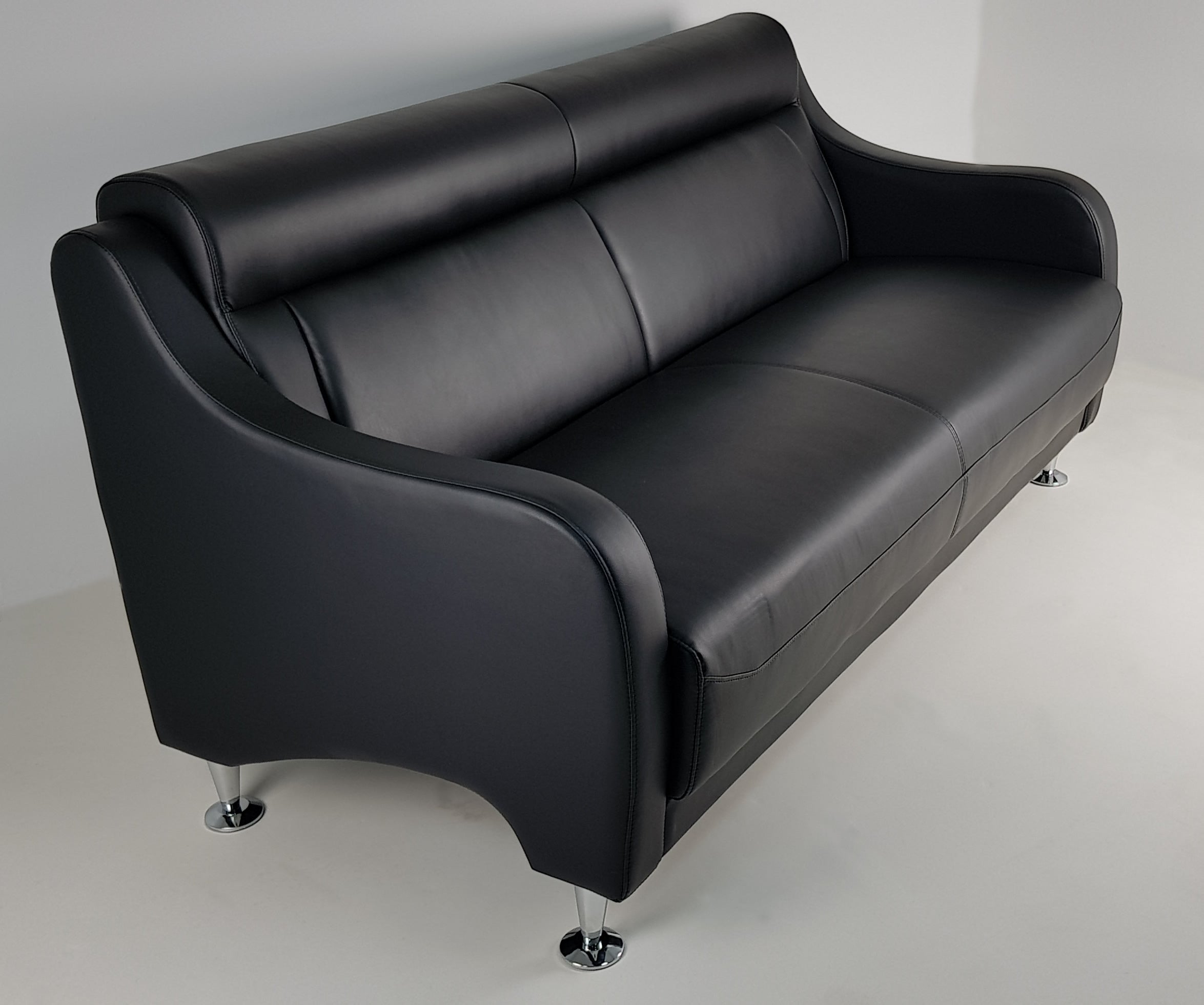 Providers Of Contemporary Black Leather Three Seater Sofa - F082S