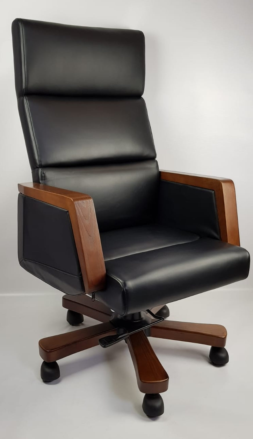 Black Leather Solid Wood Executive Office Chair - HB1819-B UK