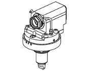Radial blade holder with Internal Coolant