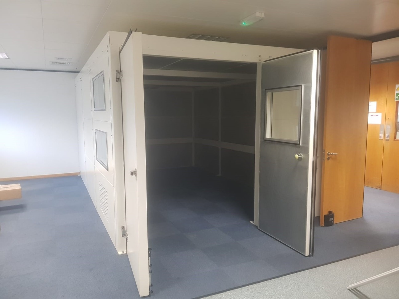 Bespoke Acoustic Enclosures For Factory Workplaces