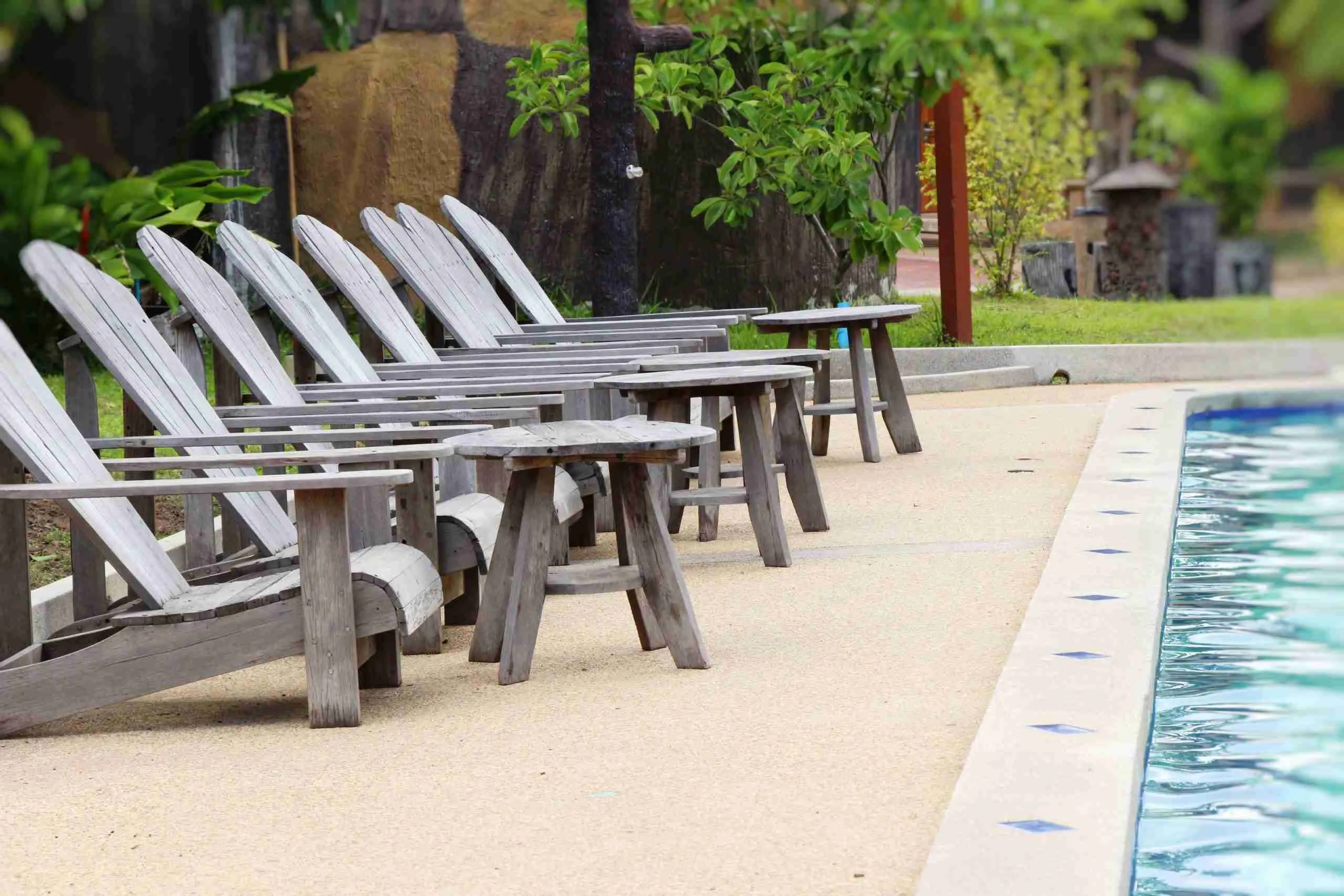 Stylish Resin Bound Paving For Your Outdoor Pool