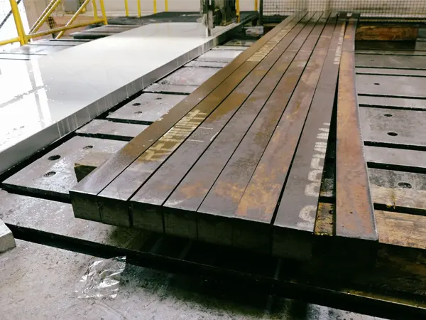 Accurate Large Sawing For Heavy Materials