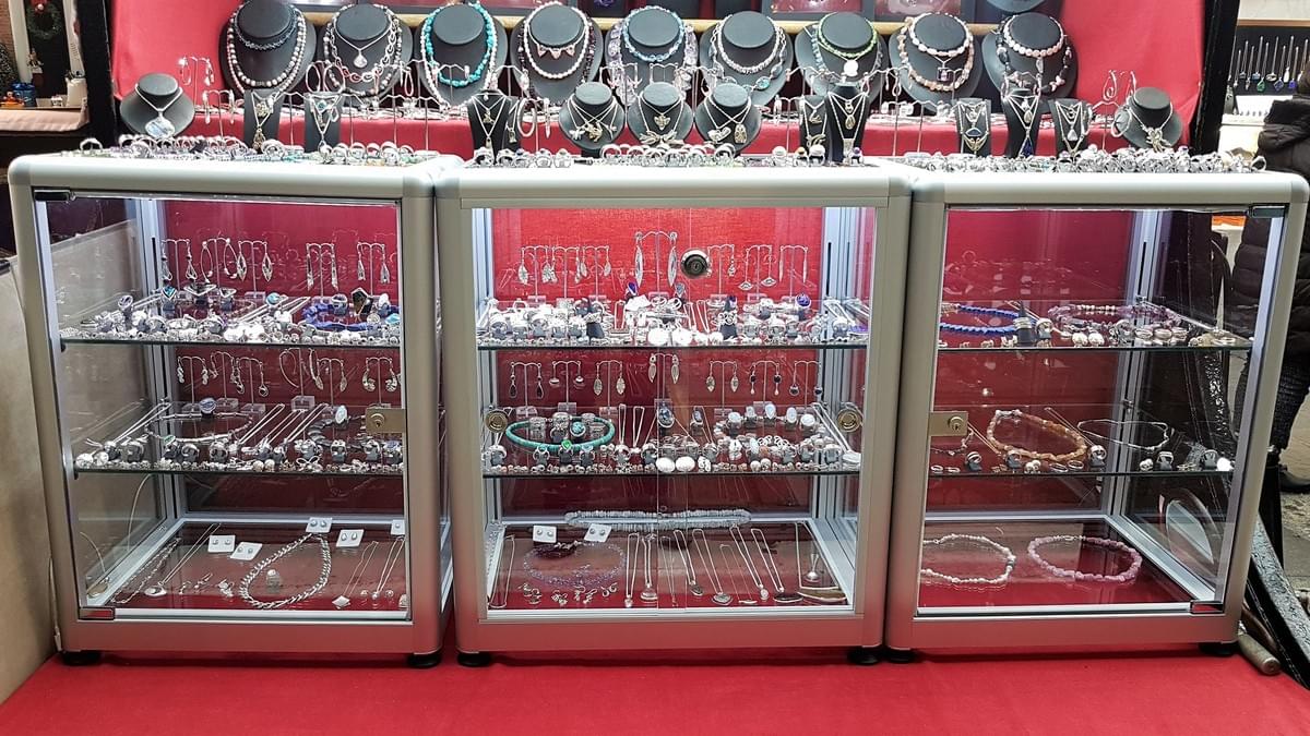 Custom Glass Display Cases