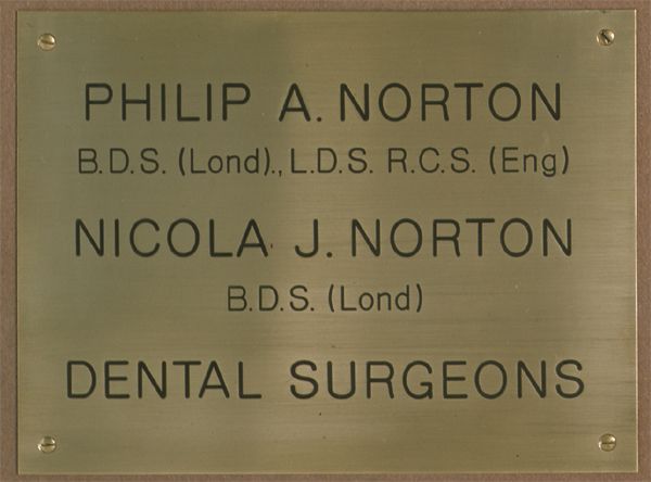 Providers of Non-Tarnishing Nameplates