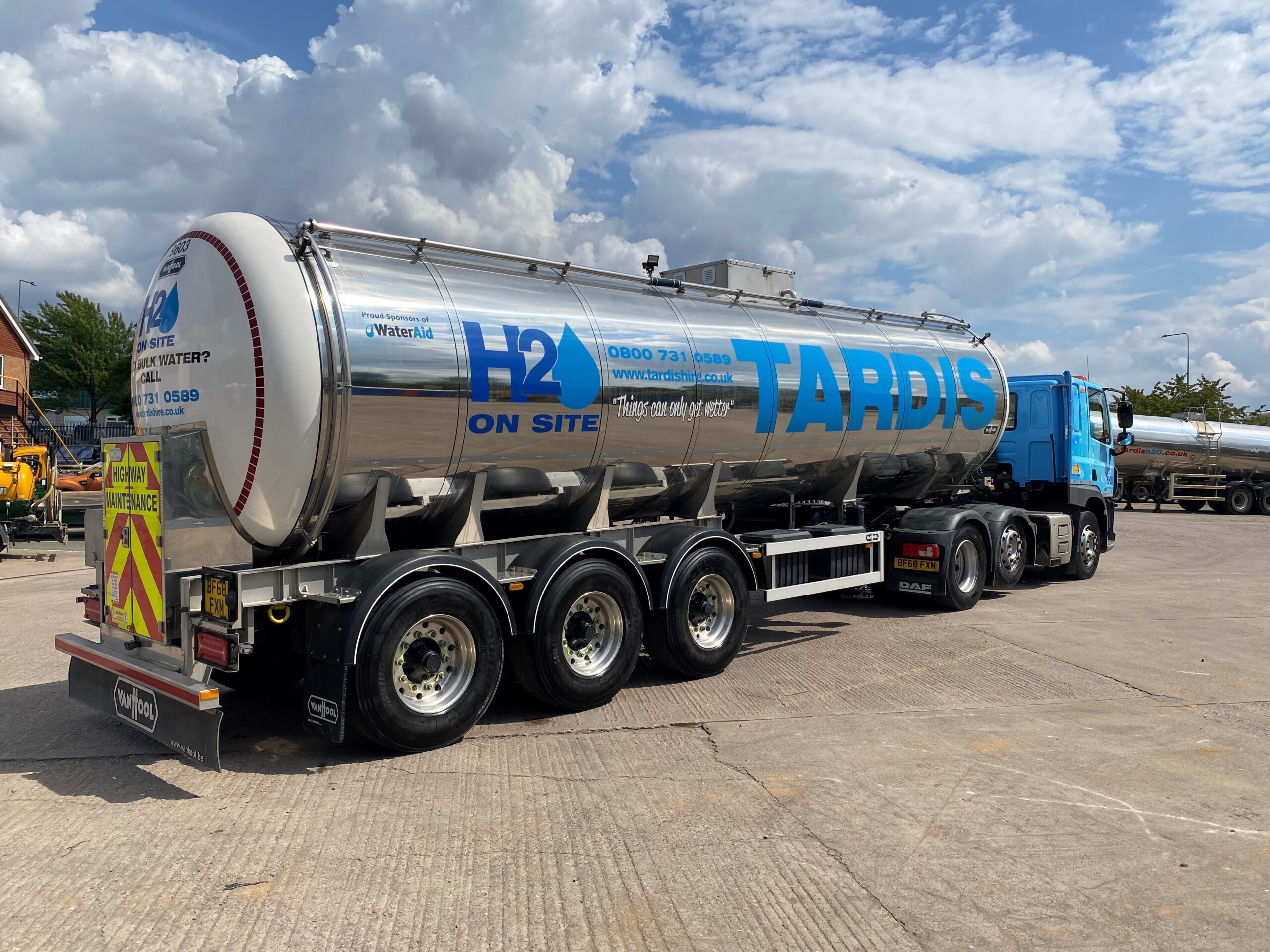 Bulk Water Tanker Delivery UK