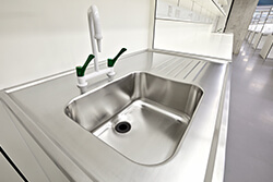 Durable Lab Sinks For Hospital Clean Rooms