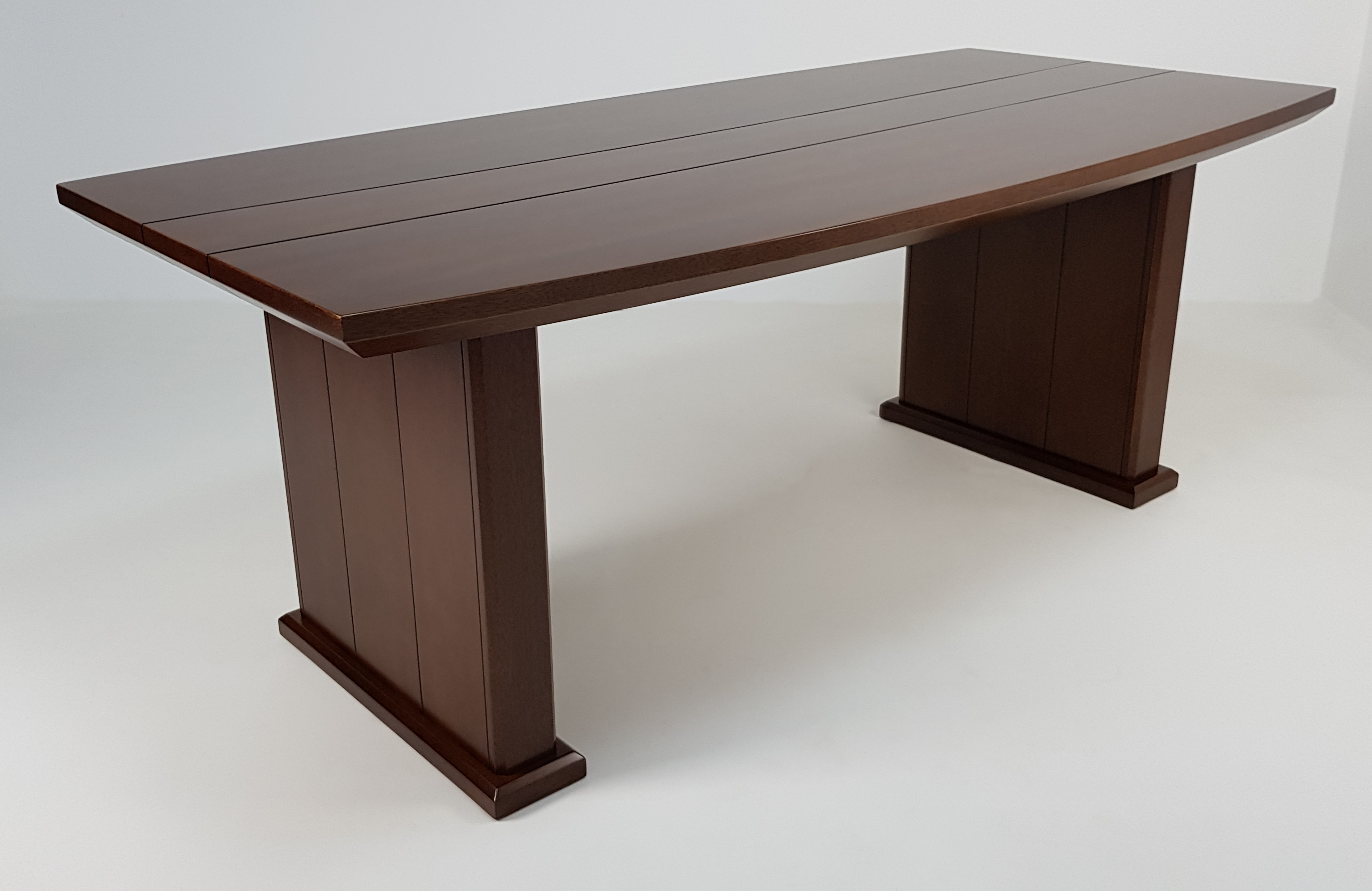 Providers Of Real Wood Veneer Executive Boardroom Table in Light Walnut - MET-517