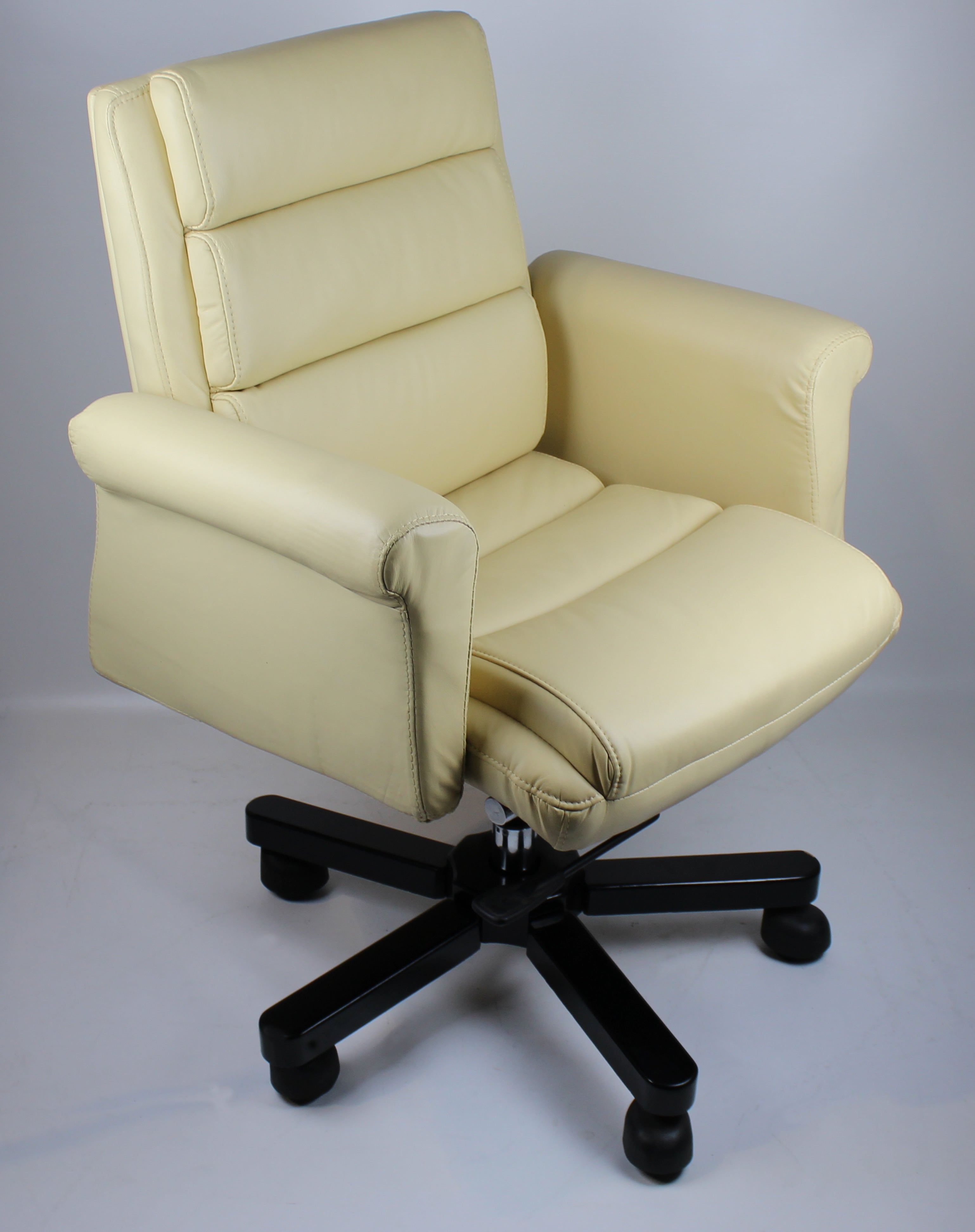 Providers Of Cream Leather Executive Office Chair - B017-CRE