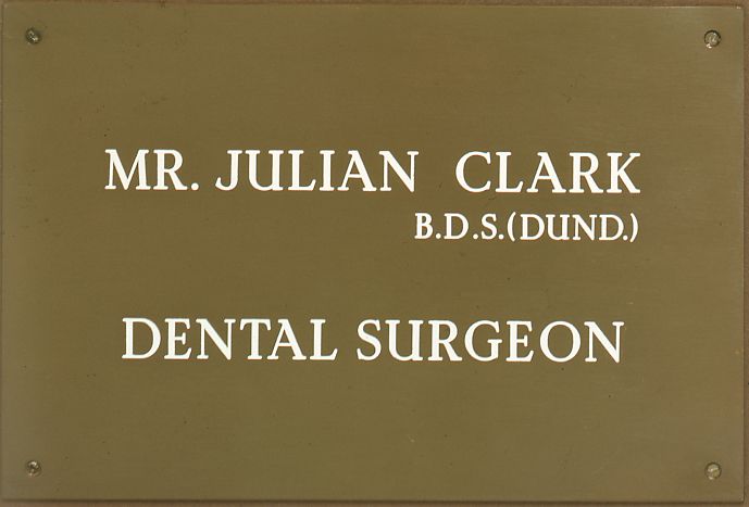 Nameplates For Dentists