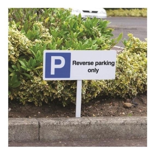 Reverse Parking Only – Verge Sign with 800mm Post