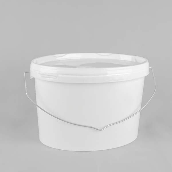 UK Suppliers of 6 Litre Oval White PP Plastic Pail with Metal Handle