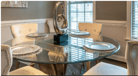 Using Glass Table Tops to Enhance Your Home D&eacute;cor