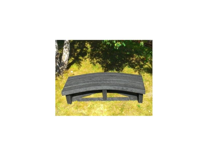 Curved Bench &#8211; Recycled Plastic