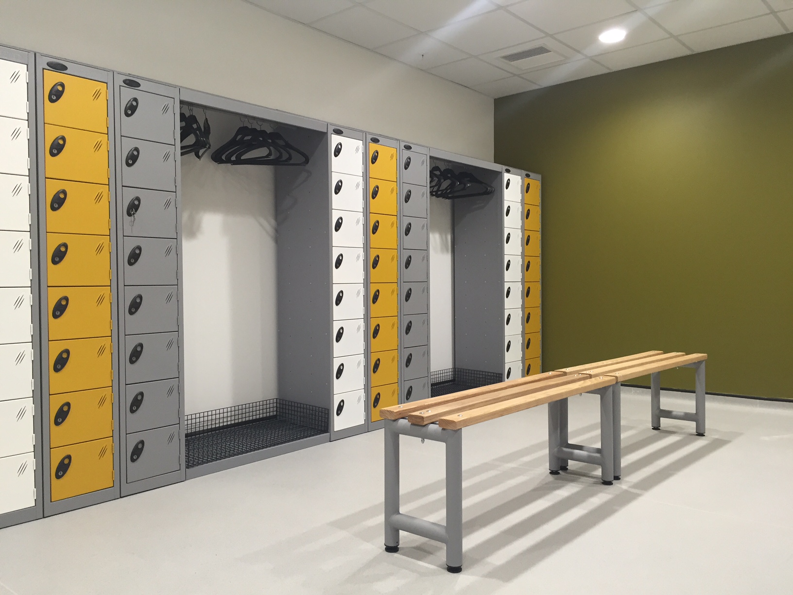 Outdoor Plastic Lockers For Weather Resistance