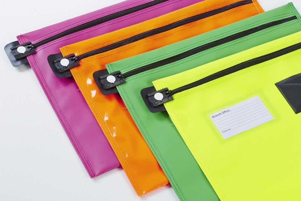 Flat Security Mail Pouch (Long-edge zip)