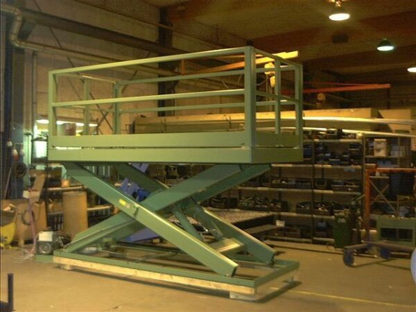 Heavy-Duty Lifting Platforms For Production Lines