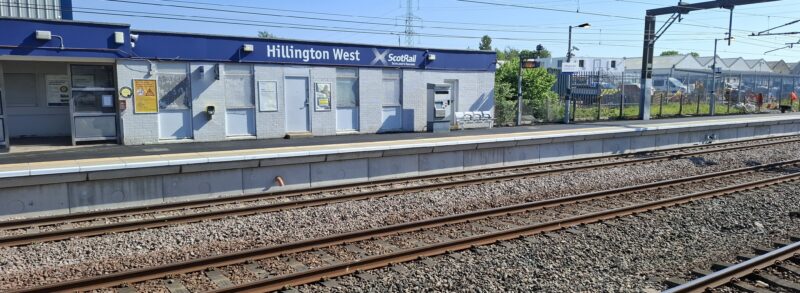 Culvert platform front wall units