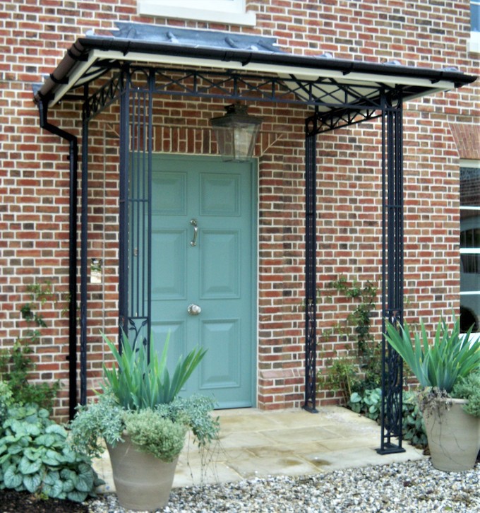 Roseleaf Porch with Custom Frieze