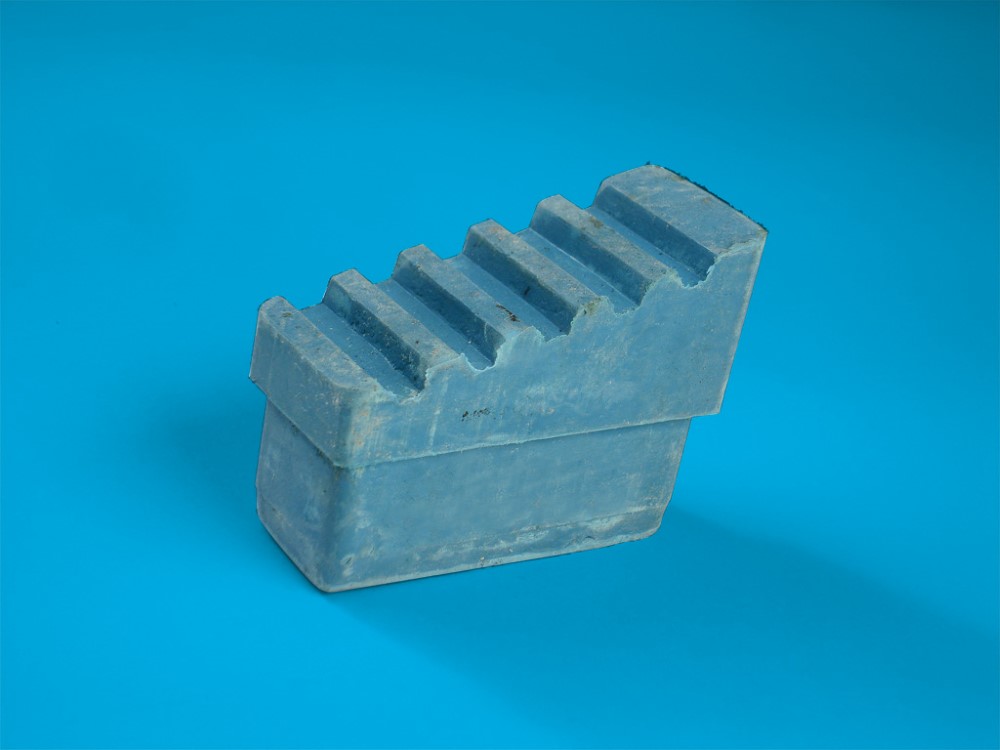 Replacement Ladder Feet - Type 69mm Angled Plug - Base