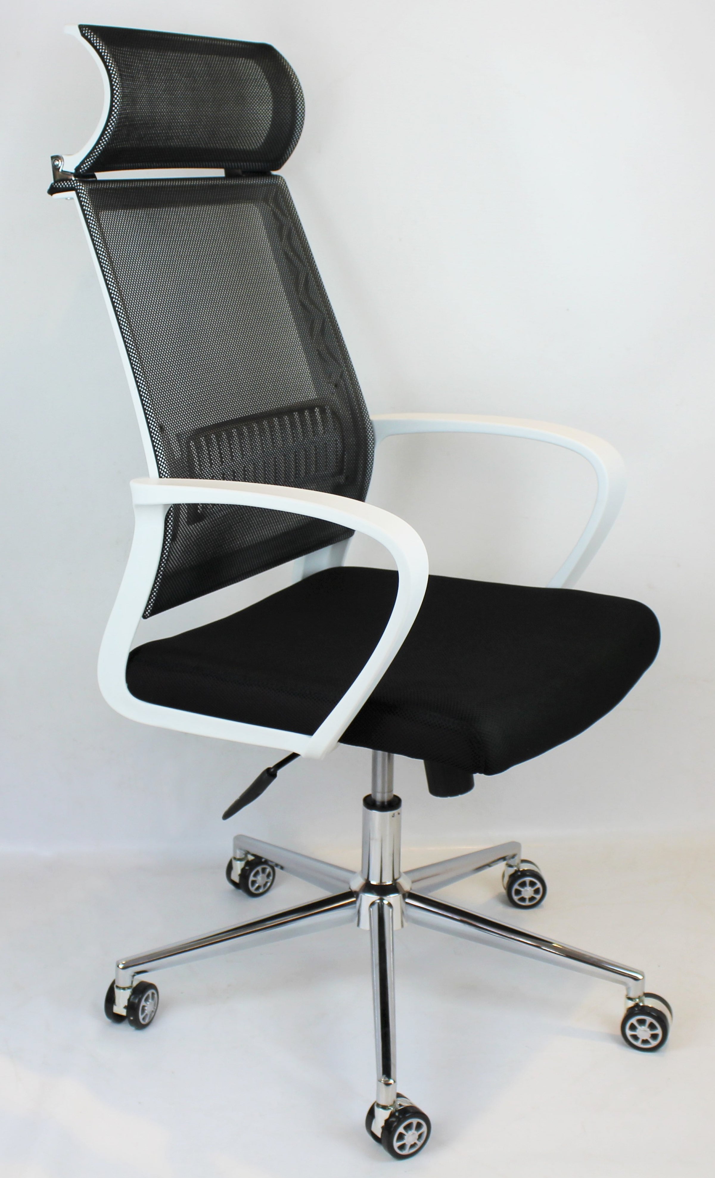 Providers Of Modern Office Chair with Black Mesh - DH-086