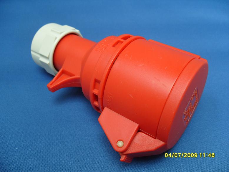 400v 4P 16amp Trailing Sockets GN PCE
[PCE-3164C]