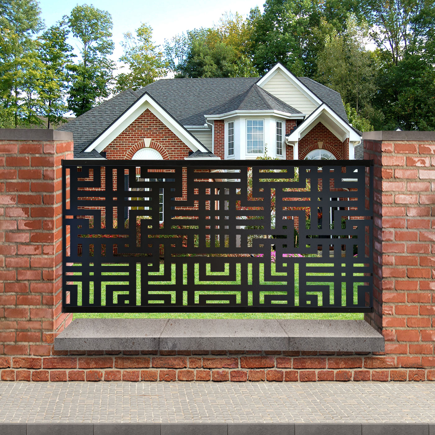 Black Labyrinth Garden Screens for Piers 