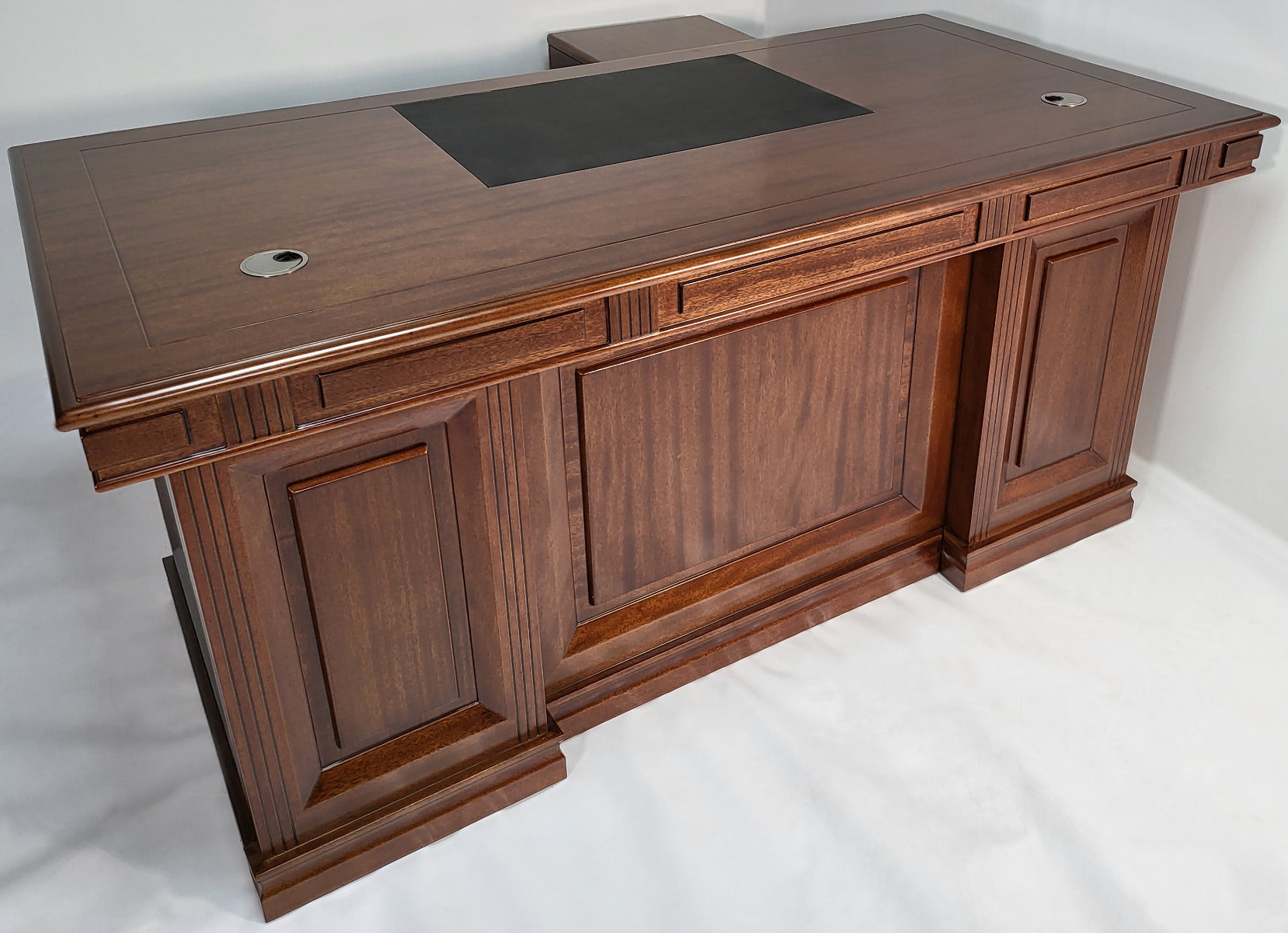 Providers Of Stunning Real Light Walnut Veneer Executive Office Desk - JN1001 Huddersfield