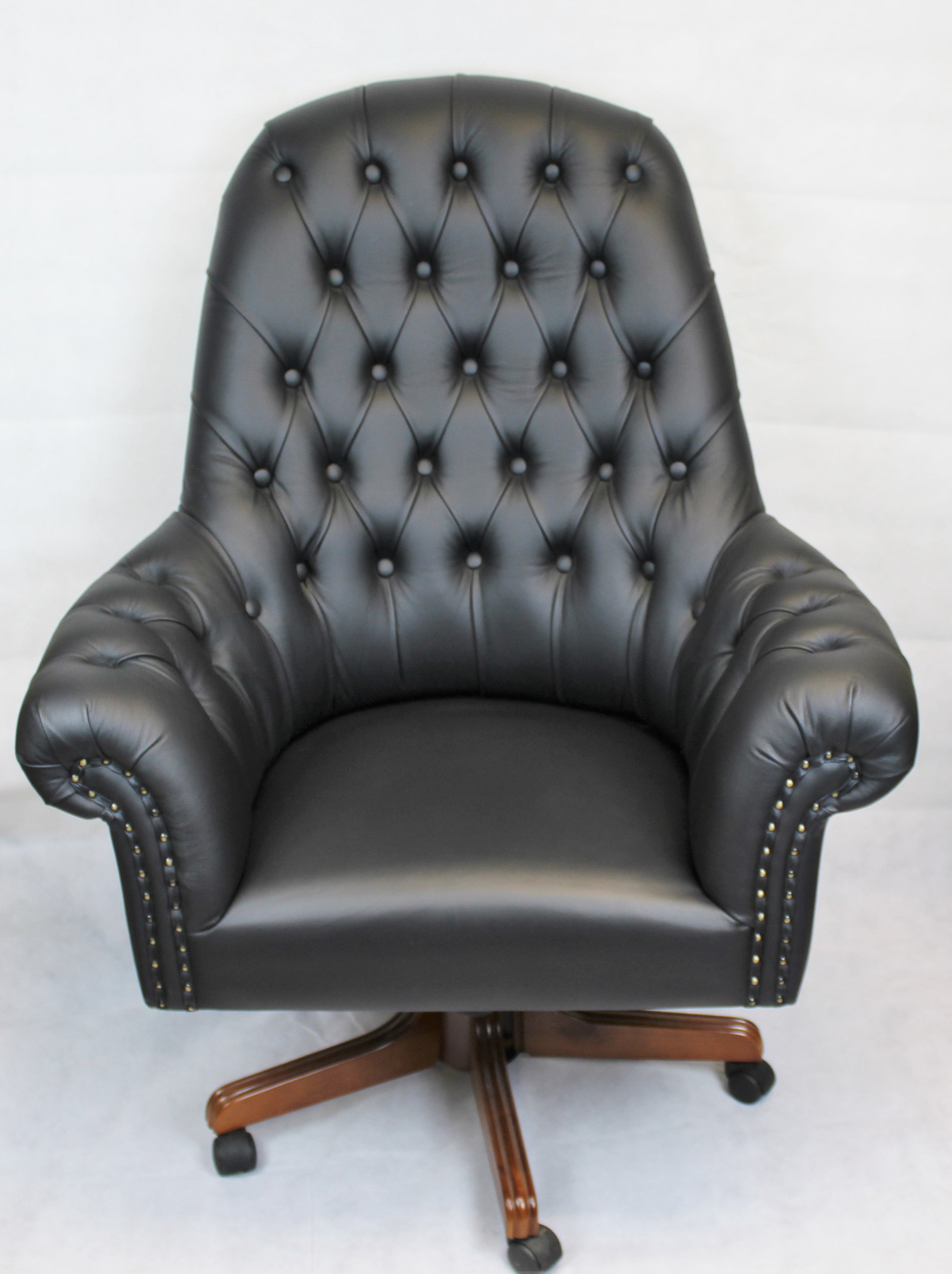 Specialising In Quality Black Natural Hide Chesterfield Office Chair - K208 UK
