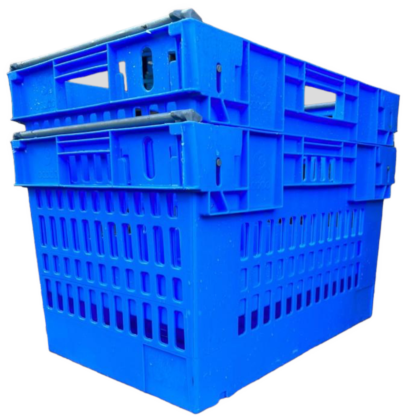 UK Suppliers Of 400x300x300 Blue Lidded Container (28 Ltr) For Agricultural Industry