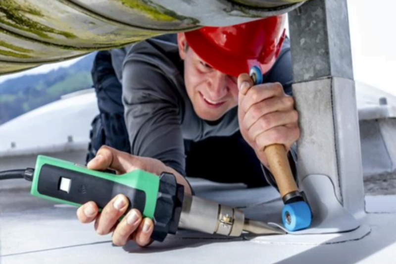 Leister HOT JET 302 A for Roof Membrane