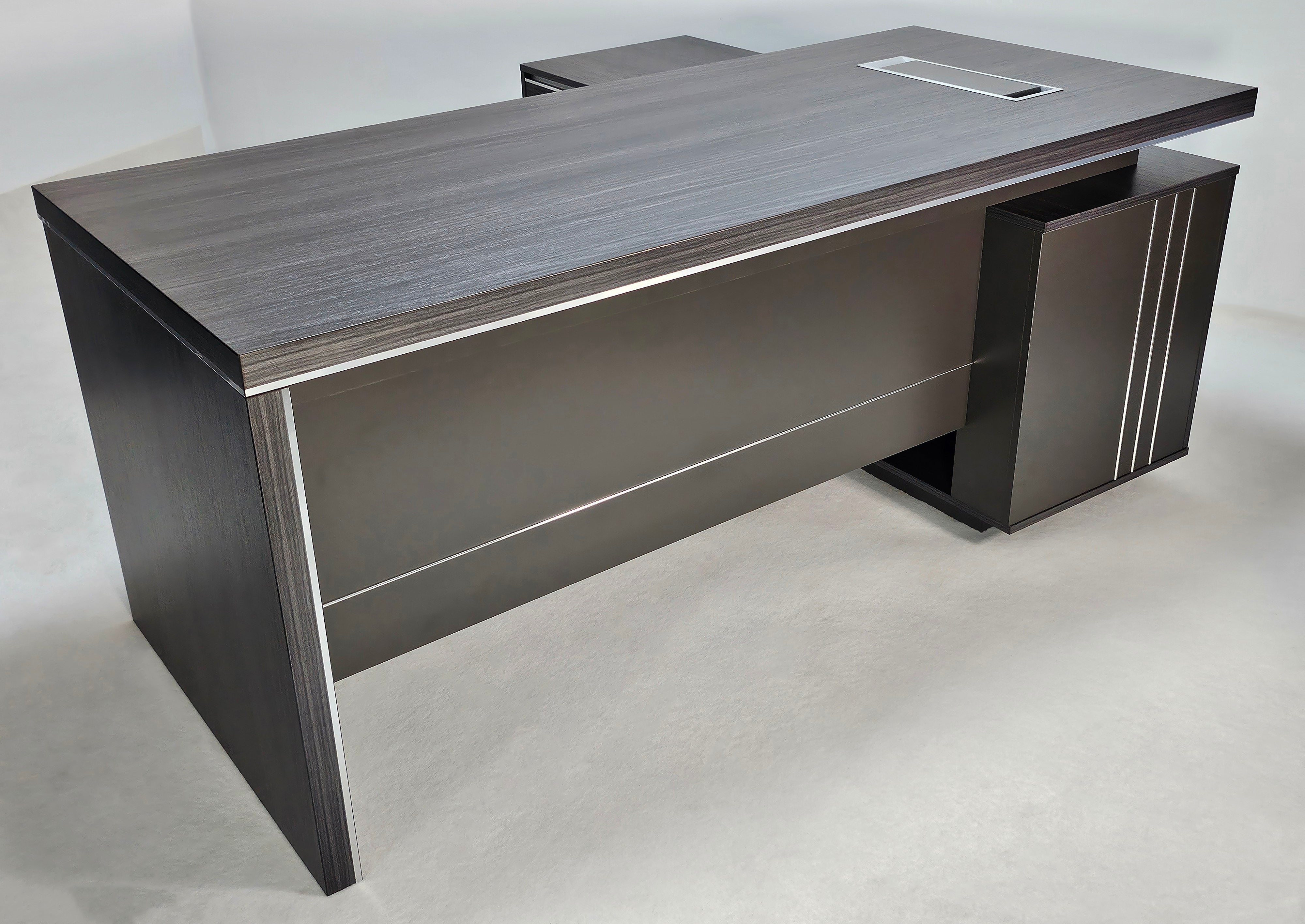 Suppliers Of Stylish Grey Oak Corner Executive Office Desk - 1600mm, 1800mm, 2000mm - DG07-26 North Yourkshire