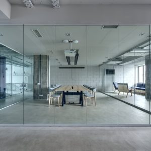 Glass Glazing Doors For Showrooms And Exhibitions