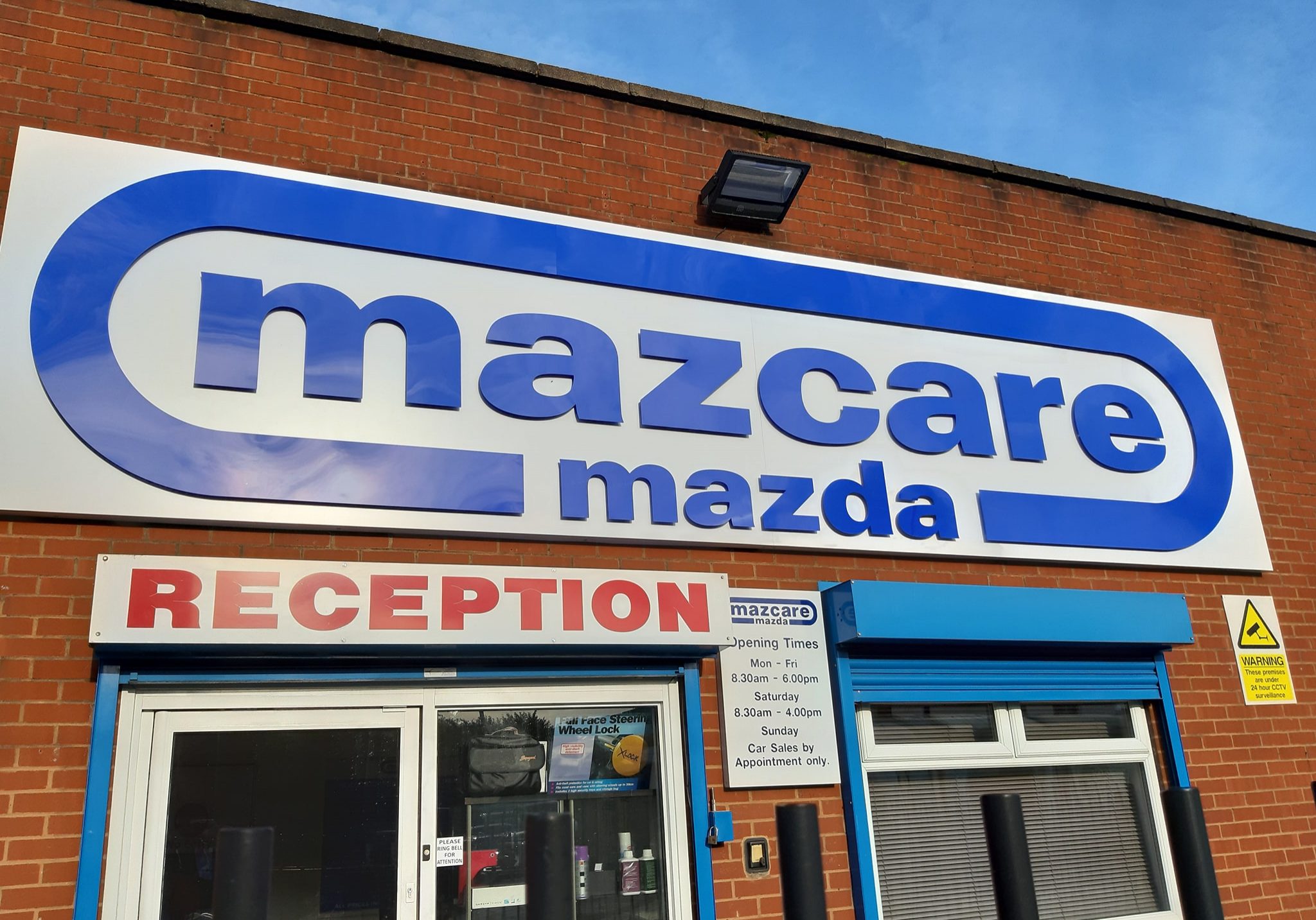 Commercial Sign Fabrication Services for Businesses