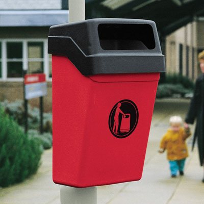 High Quality Hooded Trimline 25&#8482; Litter Bin