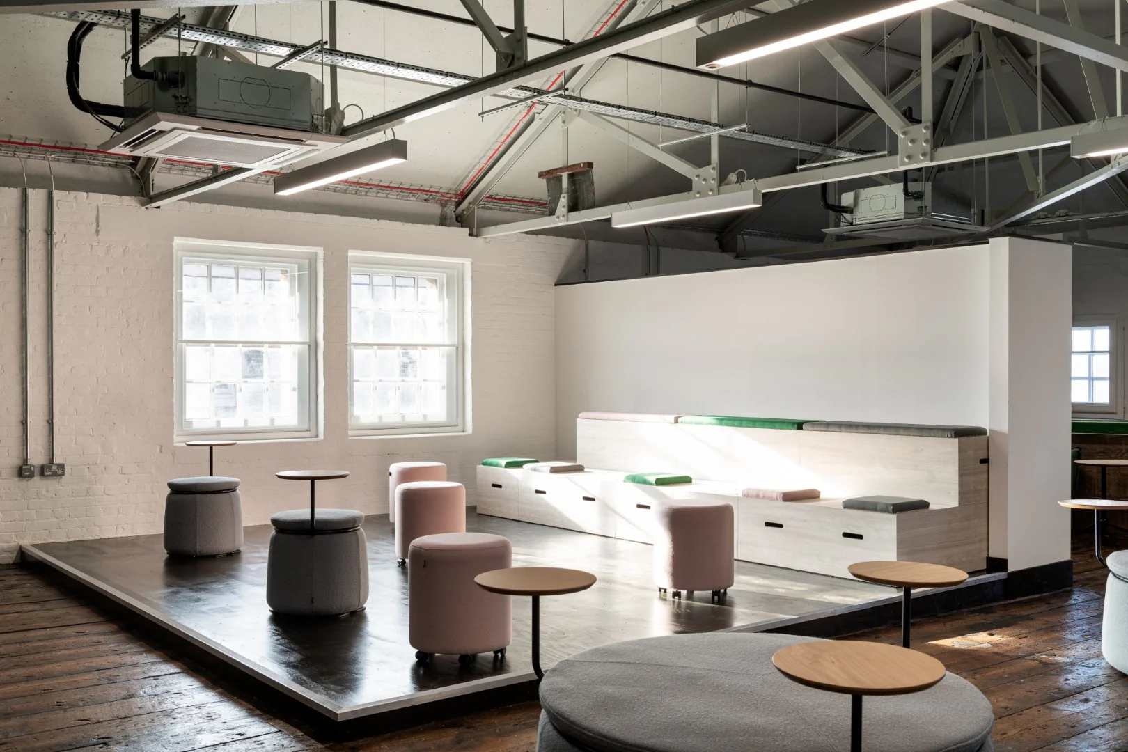 10 Profitable Coworking Office Space Design Ideas