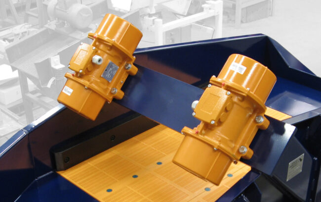 UK Suppliers of Heavy-Duty Vibrating Conveyors