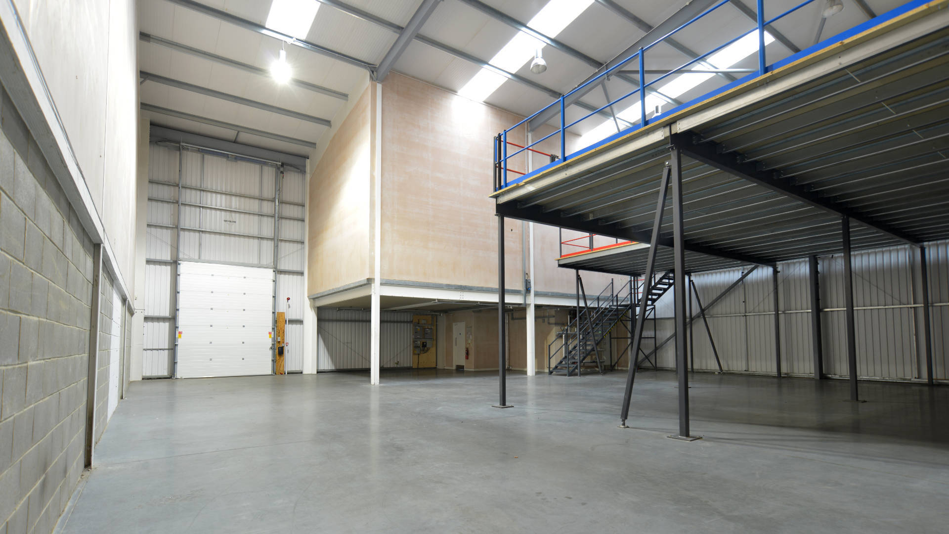 Installers Of Warehouse Refurbishment Services For Commercial & Industrial Premises