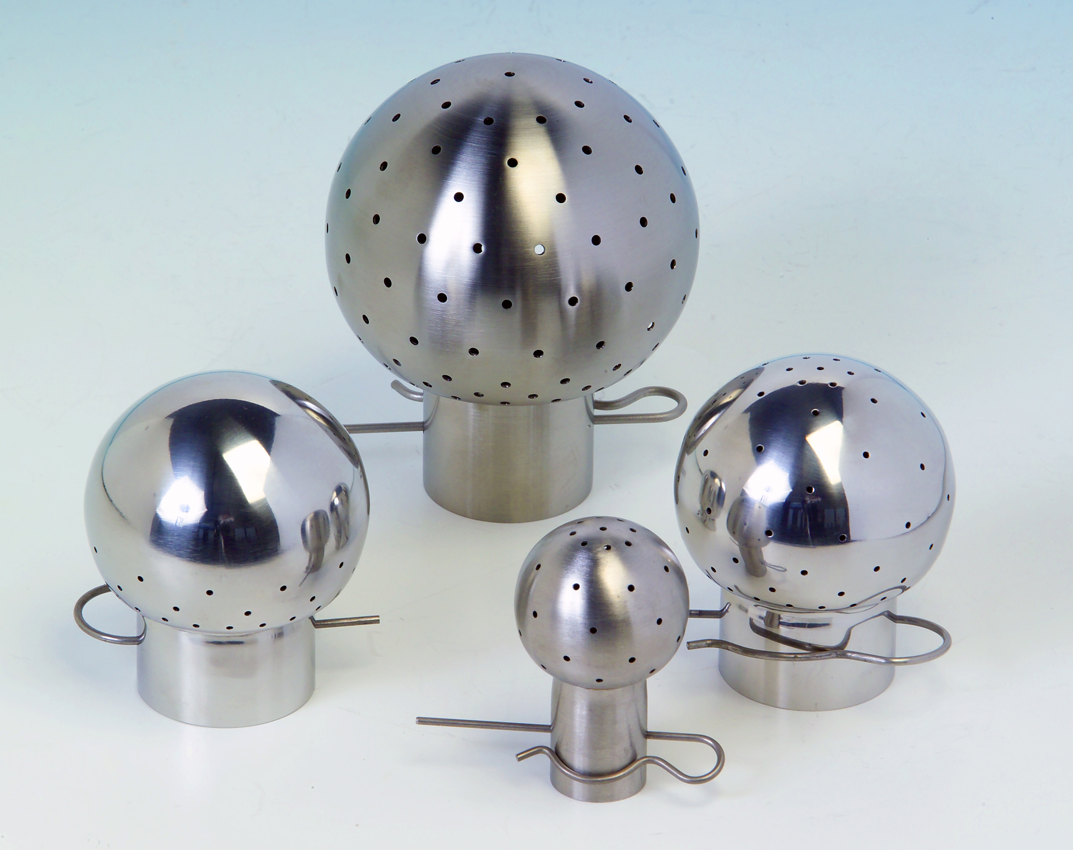 Stainless Steel Spray Balls for Food & Beverage Industry