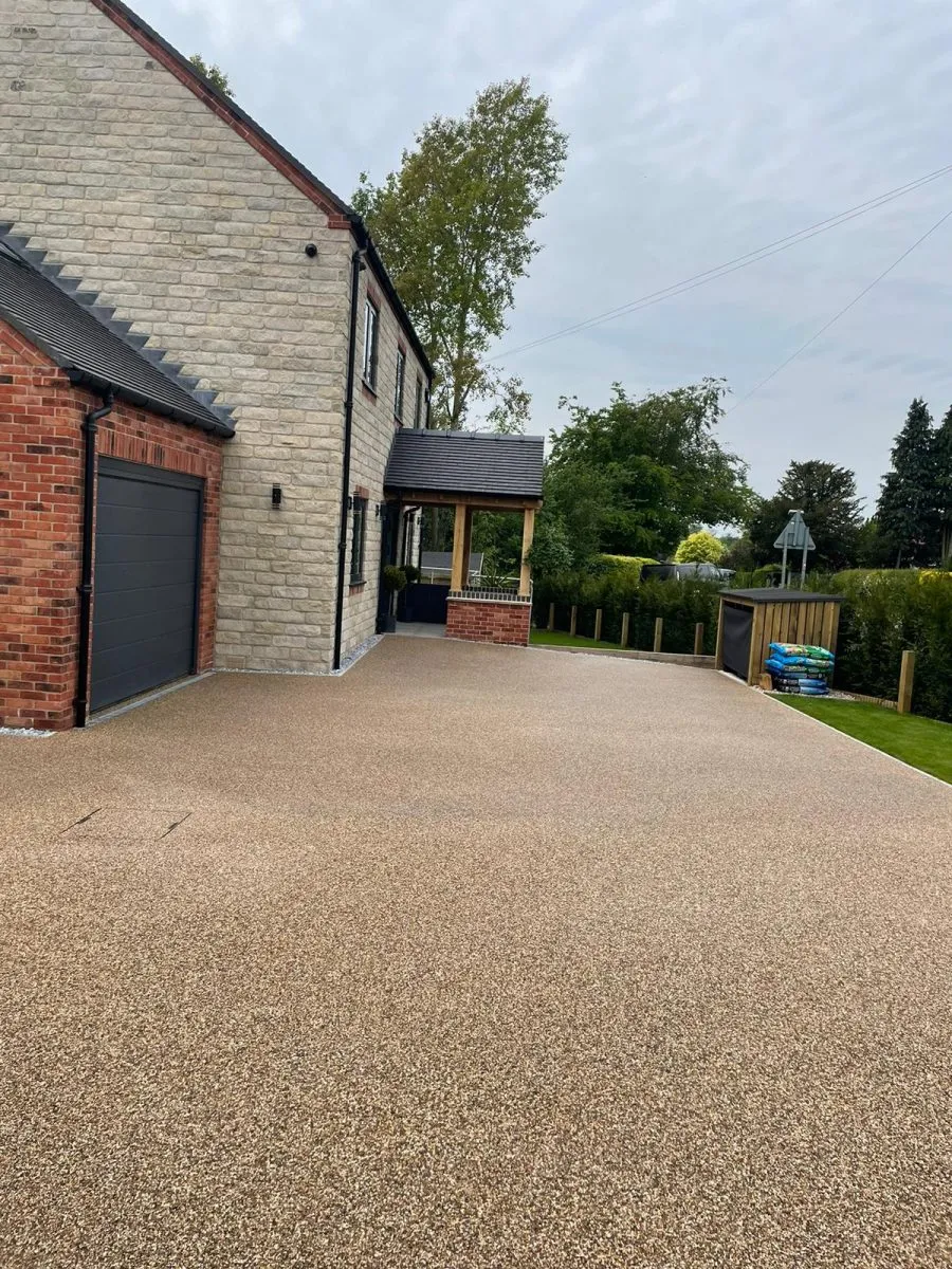 Stockists Of Resin Bound Surfacing For Driveways Near Me